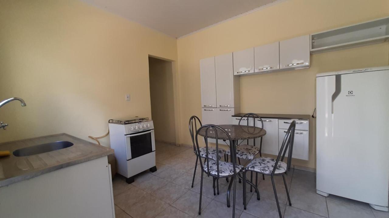 Hospedagensjaguariaiva Apartment Luaran gambar